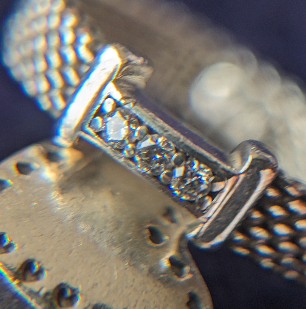 Authentic Tiffany & Co. Somerset Mesh Ring With Natural Diamonds - Picture 3 of 6